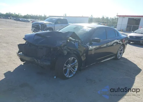 2021 Dodge Charger R/T Rwd z USA, uszkodzony, nr VIN 2C3CDXCT9MH587529